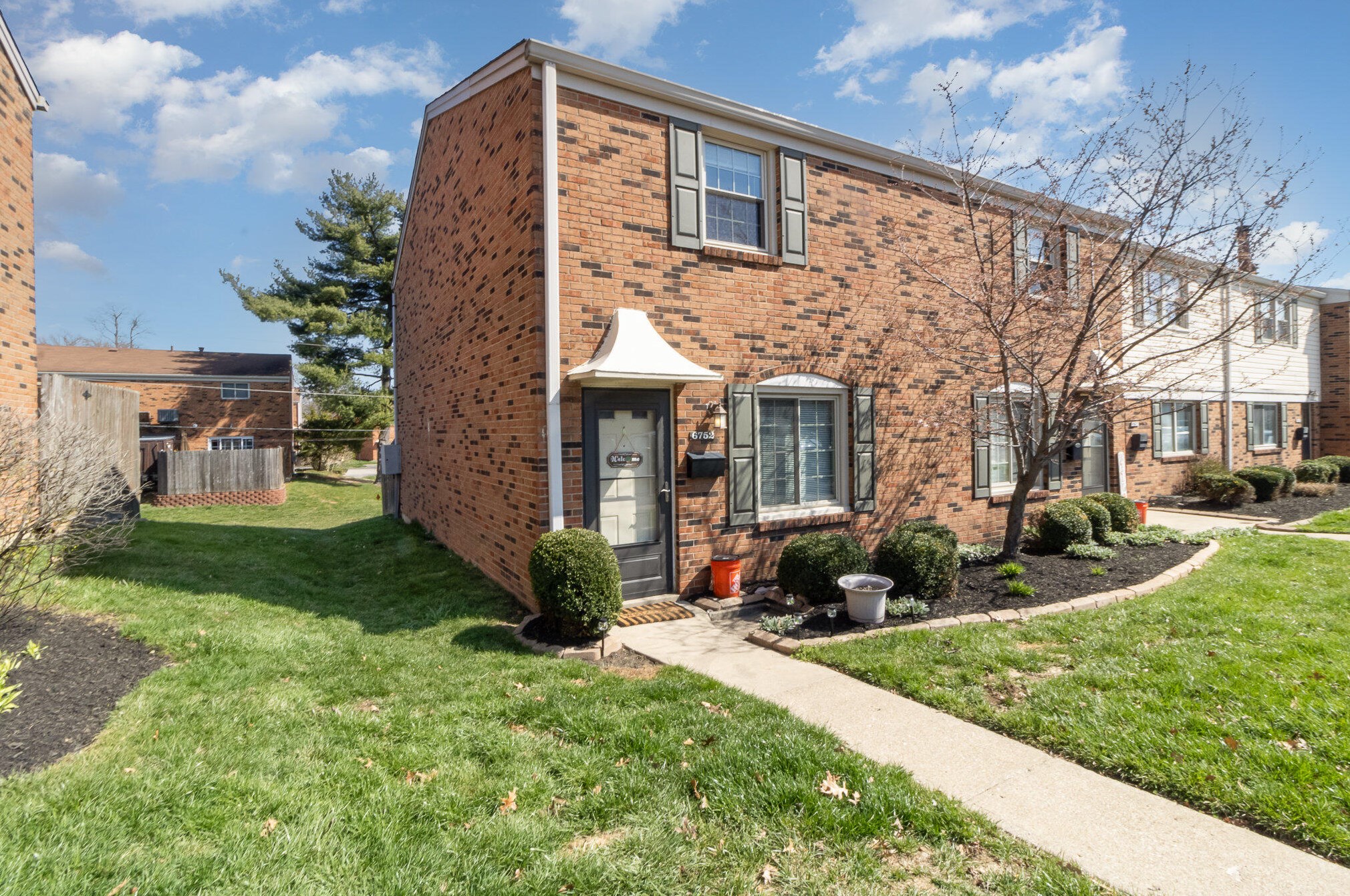 6752 Curtis Way, Florence, KY 41042-1311