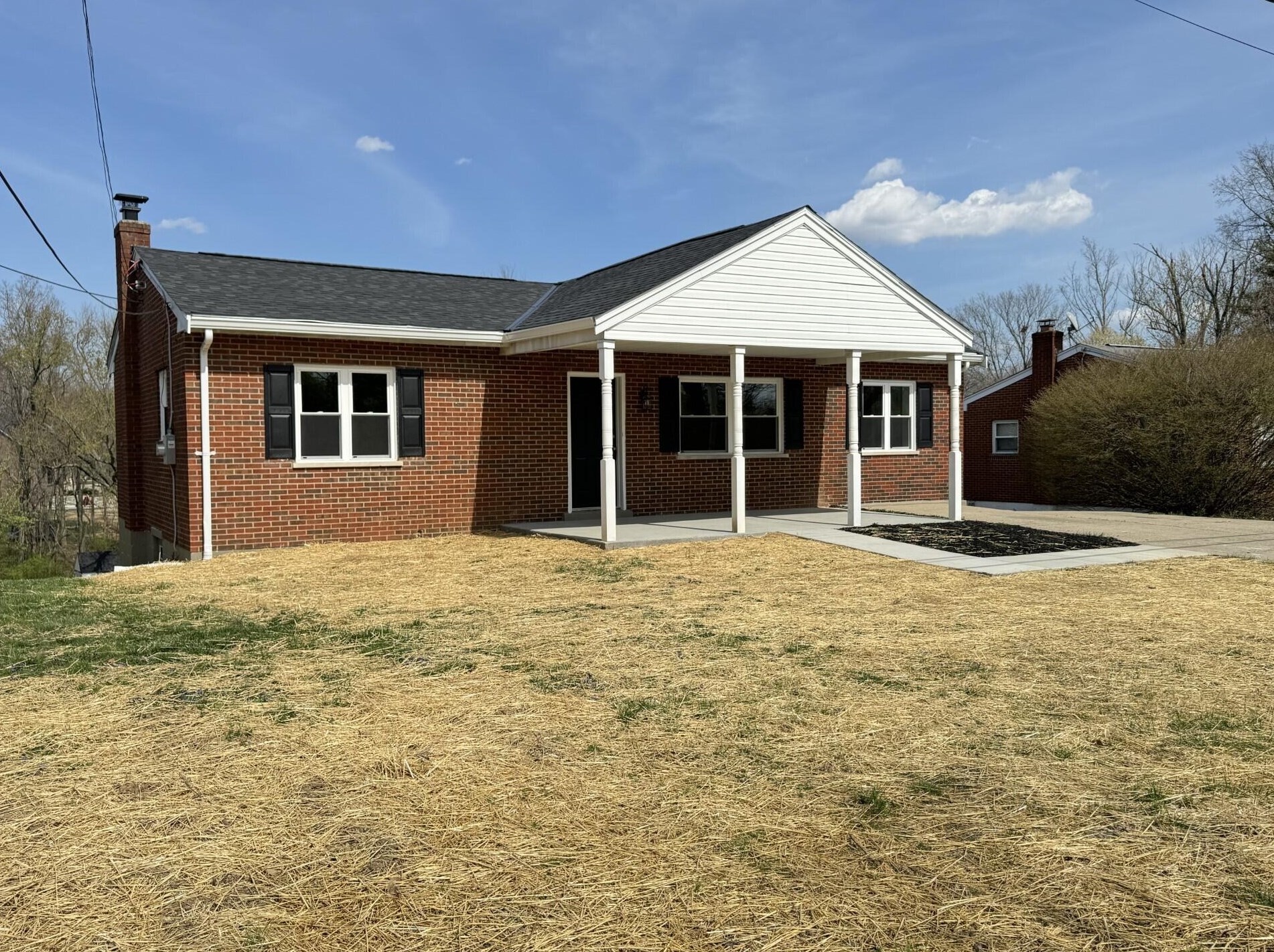 676 Rusconi Dr, Covington, KY 41015-2452