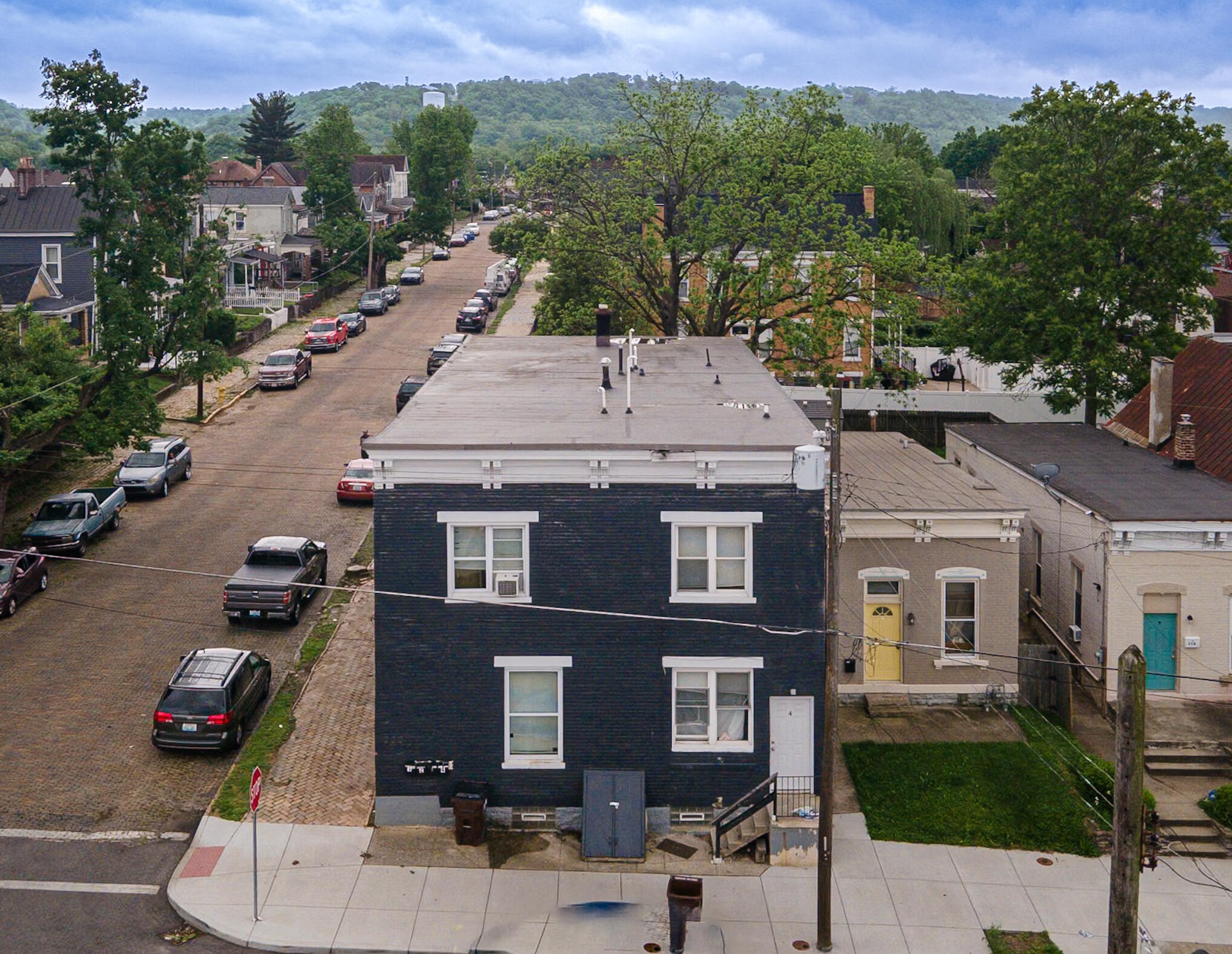222 Adela Ave, Covington, KY 41016-1477