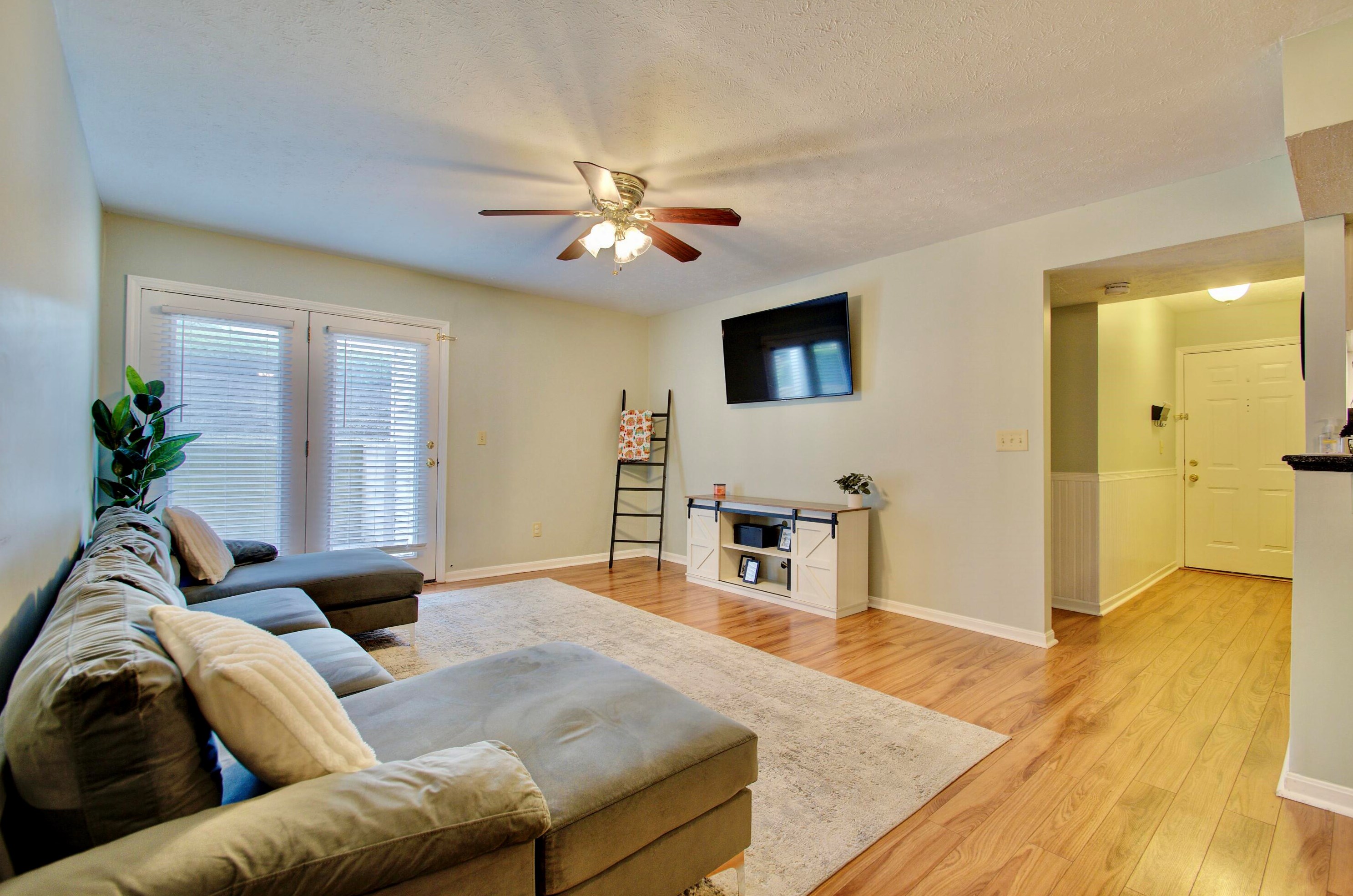 10124 Carnation Ct, Florence, KY 41042-3266