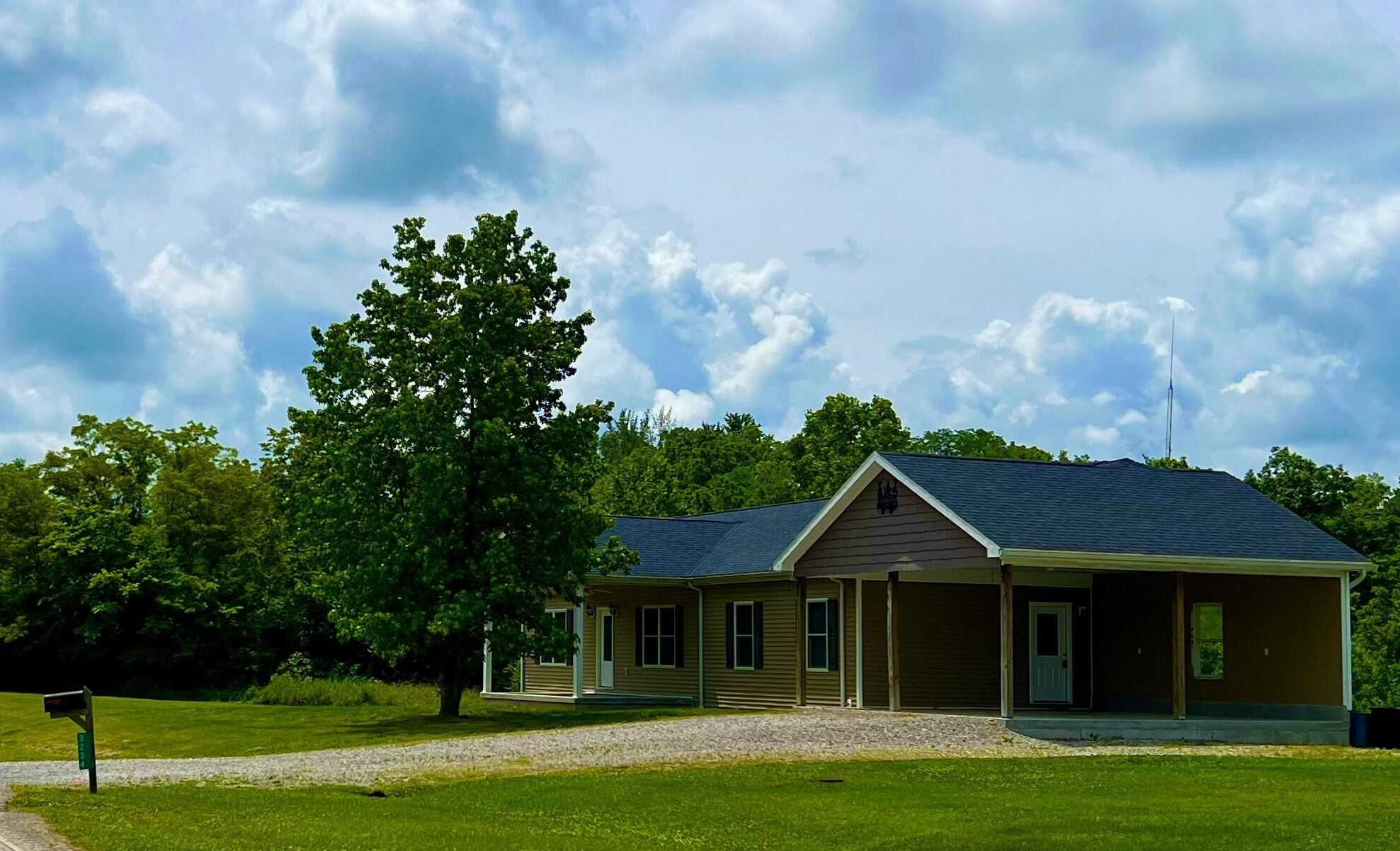 3234 Augusta Chatham Rd, Sharon, KY 41002-9235