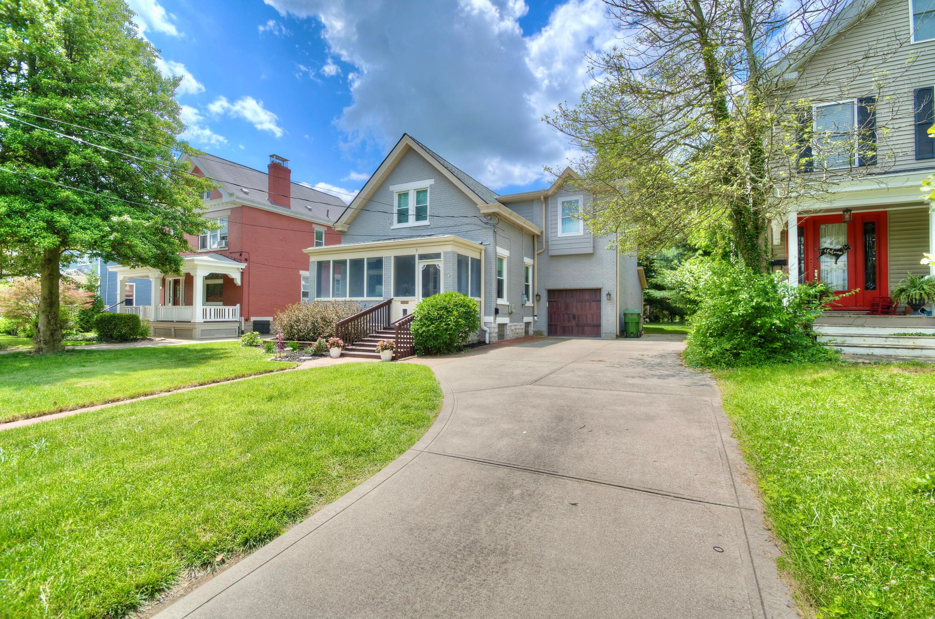9 Highland Ave, Covington, KY 41017-2917