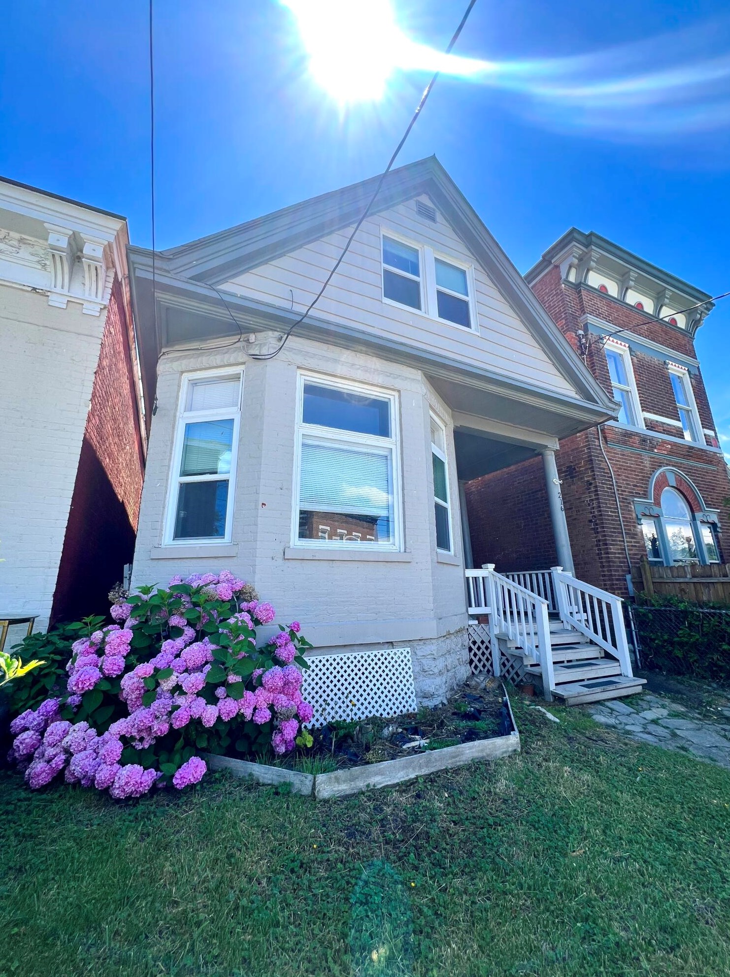 216 Adela Ave, Covington, KY 41016-1421