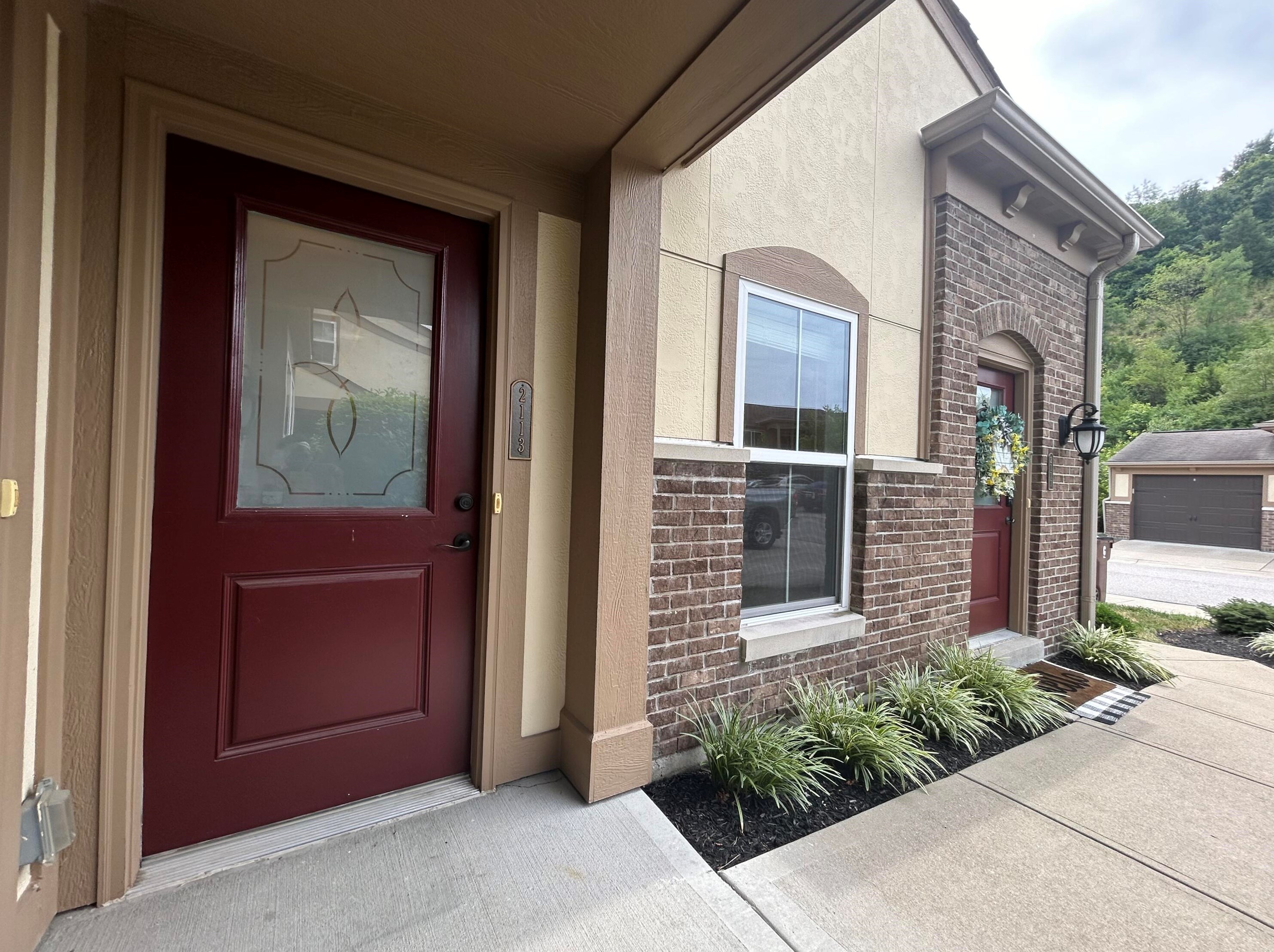 2113 Rolling Hills Dr, Covington, KY 41017-5140