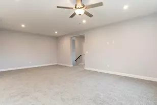 367 Cornwall Dr, Florence, KY 41042 - Photo 6