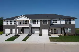 359 Cornwall Dr, Florence, KY 41042 - Photo 1