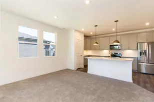 359 Cornwall Dr, Florence, KY 41042 - Photo 8