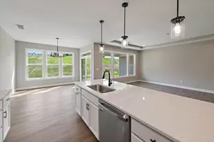 2358 Amici Dr, Covington, KY 41017 - Photo 8