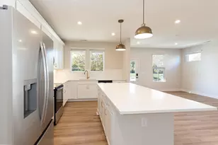 8524 Concerto Ct, Union, KY 41091 - Photo 6