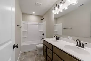 3917 Circollo Dr, Covington, KY 41017 - Photo 24