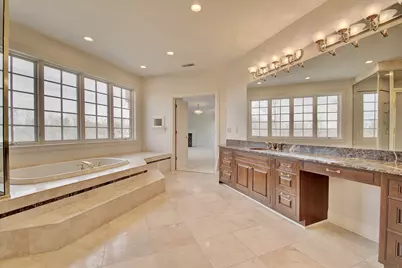 114 W Maple Avenue, Fort Mitchell, KY 41011 - Photo 32