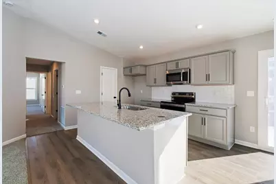 493 Station Drive #62-200, Ludlow, KY 41016 - Photo 4