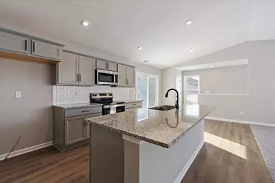 493 Station Drive #62-200, Ludlow, KY 41016 - Photo 2