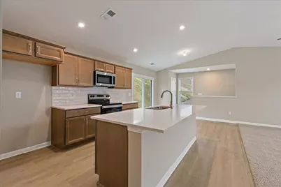 483 Station Drive #61-200, Ludlow, KY 41016 - Photo 2