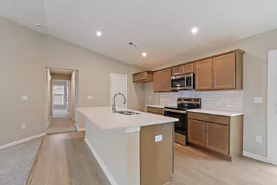 483 Station Drive #61-200, Ludlow, KY 41016 - Photo 4