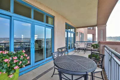 100 W Rivercenter Boulevard #PH3B, Covington, KY 41011 - Photo 42