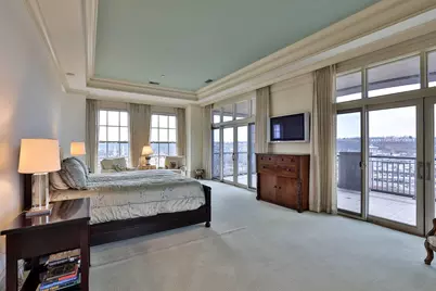 100 W Rivercenter Boulevard #PH3B, Covington, KY 41011 - Photo 22