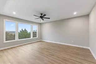 10997 Dairybarn Ln, Alexandria, KY 41001 - Photo 8