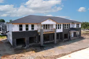 528 Tristan Ln, Florence, KY 41042 - Photo 1