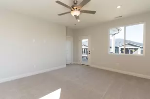 536 Tristan Ln, Florence, KY 41042 - Photo 6