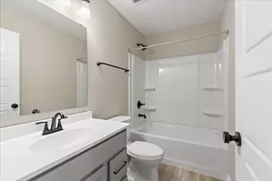 4714 Bentwood Hills Dr, Wilder, KY 41071 - Photo 18