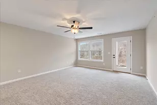 4718 Bentwood Hills Dr, Wilder, KY 41071 - Photo 10