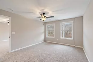 4718 Bentwood Hills Dr, Wilder, KY 41071 - Photo 14