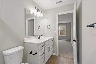 4718 Bentwood Hills Dr, Wilder, KY 41071 - Photo 16