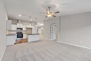 4726 Bentwood Hills Dr, Wilder, KY 41071 - Photo 8