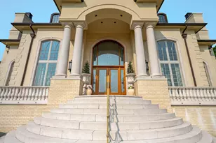 943 Squire Oaks Dr, Villa Hills, KY 41017 - Photo 2