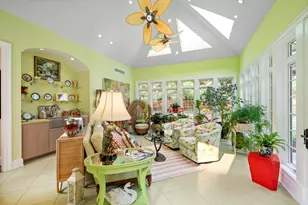 943 Squire Oaks Dr, Villa Hills, KY 41017 - Photo 8