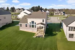 8501 Robert Grant Dr, Union, KY 41091 - Photo 36