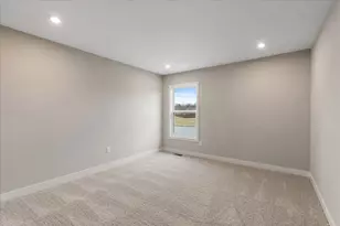 8501 Robert Grant Dr, Union, KY 41091 - Photo 26