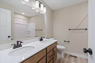 8501 Robert Grant Dr, Union, KY 41091 - Photo 24