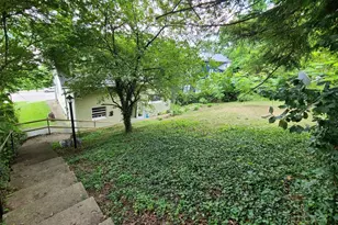 464 W 2nd St, Maysville, KY 41056 - Photo 8