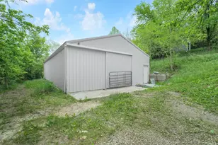 10061 Persimmon Grove Pike, Alexandria, KY 41001 - Photo 20