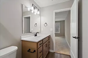 4716 Bentwood Hills Dr, Wilder, KY 41071 - Photo 16