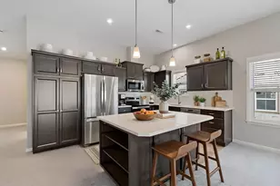 860 Walton Ter Dr, Walton, KY 41094 - Photo 2