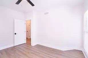 328 Washington Ave, Newport, KY 41071 - Photo 16