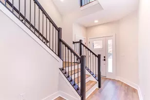 328 Washington Ave, Newport, KY 41071 - Photo 14