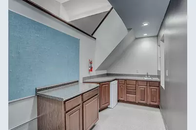 118 W 5th Street #2C-2R, Covington, KY 41011 - Photo 8