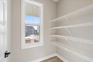 3913 Circollo Dr, Covington, KY 41017 - Photo 12