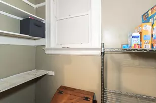 332 W 21st St, Covington, KY 41014 - Photo 16