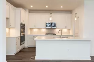 825 Amesbury Dr, Florence, KY 41042 - Photo 8