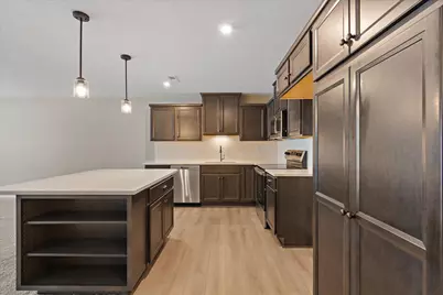 750 Crescent Landing #1-202, Walton, KY 41094 - Photo 2