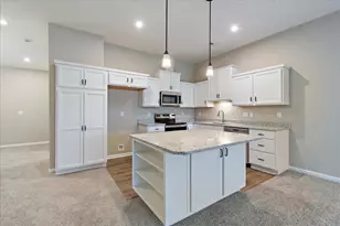 742 Crescent Lndg, Walton, KY 41094 - Photo 6