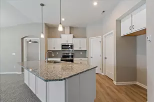 766 Crescent Lndg, Walton, KY 41094 - Photo 2