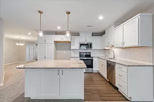 746 Crescent Lndg, Walton, KY 41094 - Photo 4