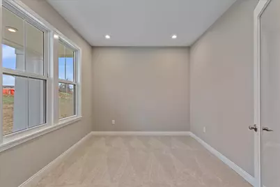 2442 Lillywood Way, Crescent Springs, KY 41017 - Photo 12