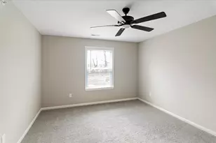 554 Foxhill Dr, Crescent Springs, KY 41017 - Photo 10